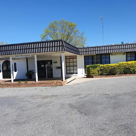 Tally Ho Motor Inn Tenterfield Kültér fotó